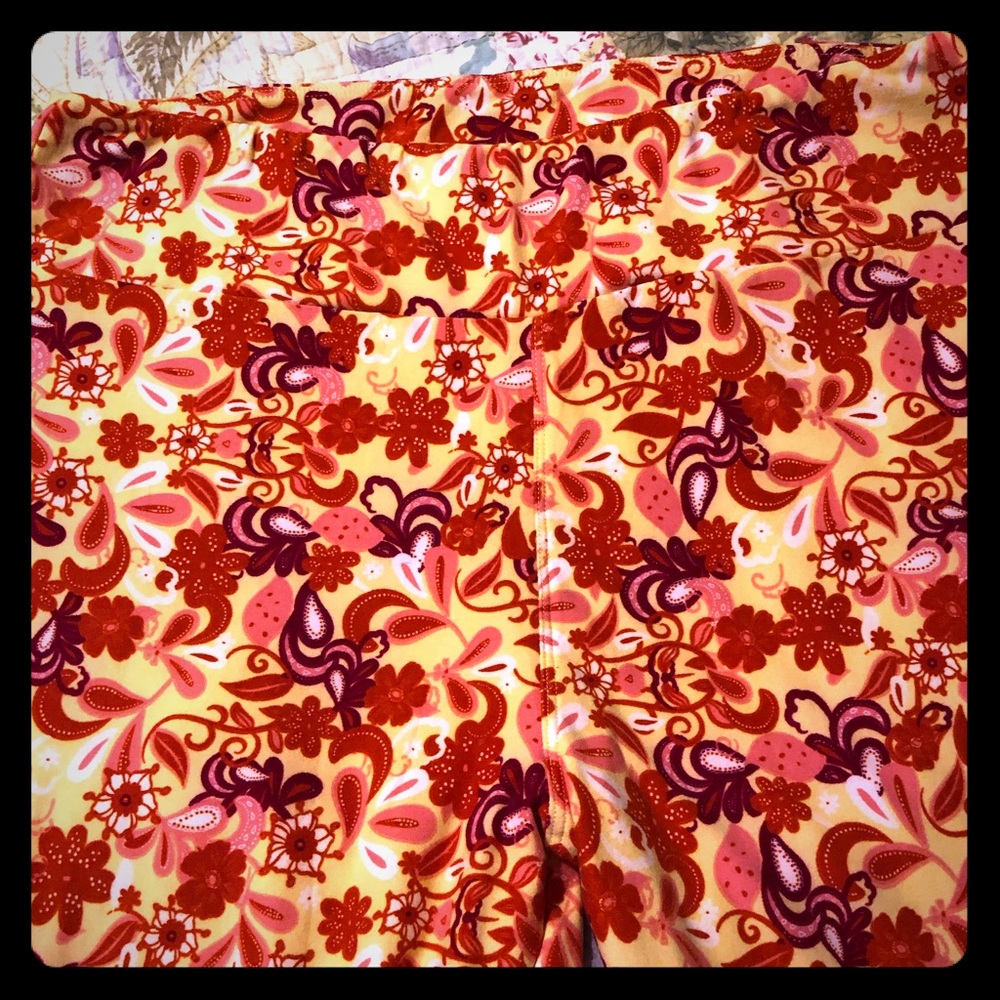 New without tags. Lularoe leggings, tall & curvy